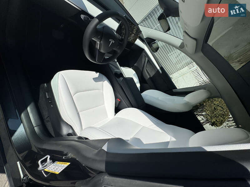 Внедорожник / Кроссовер Tesla Model Y 2024 в Днепре фото 18 Внедорожник / Кроссовер Tesla Model Y 2024 в Днепре