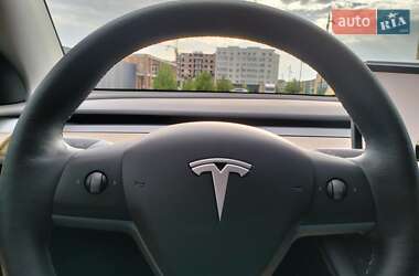 Позашляховик / Кросовер Tesla Model Y 2022 в 