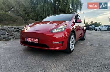 Tesla Model Y 2022