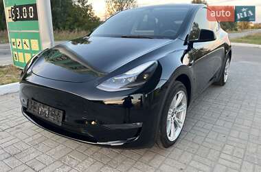 Внедорожник / Кроссовер Tesla Model Y 2023 в 