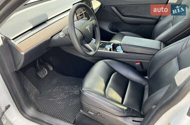 Позашляховик / Кросовер Tesla Model Y 2020 в 