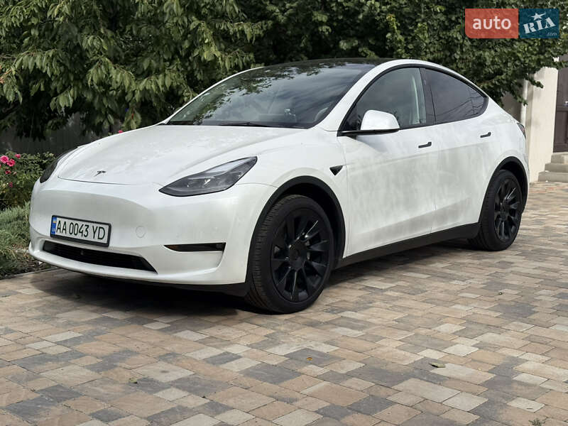 Внедорожник / Кроссовер Tesla Model Y 2023 в Броварах