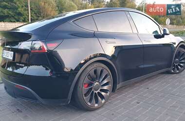 Позашляховик / Кросовер Tesla Model Y 2021 в 