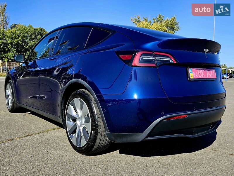 Внедорожник / Кроссовер Tesla Model Y 2021 в Днепре