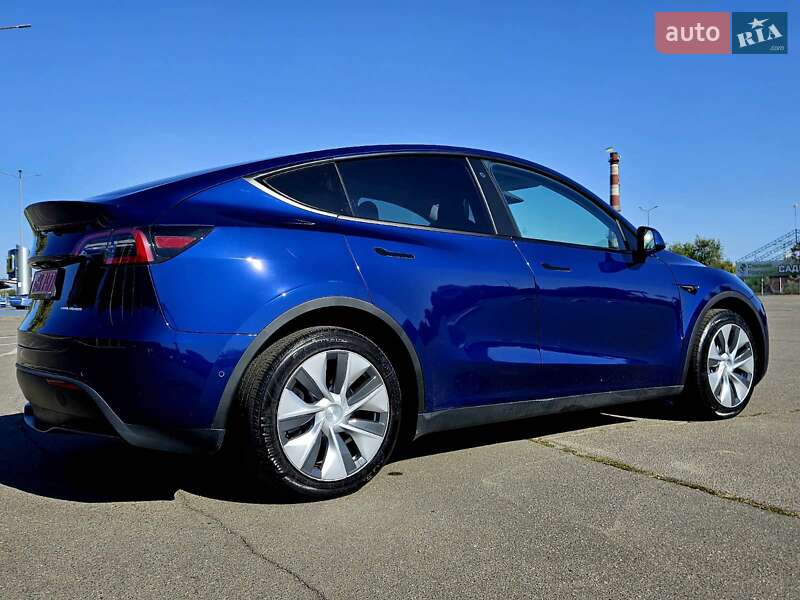 Внедорожник / Кроссовер Tesla Model Y 2021 в Днепре