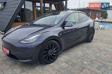 Позашляховик / Кросовер Tesla Model Y 2021 в 