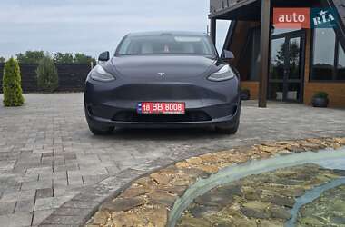 Позашляховик / Кросовер Tesla Model Y 2021 в Рівному