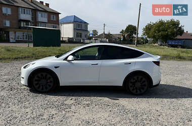 Внедорожник / Кроссовер Tesla Model Y 2022 в 