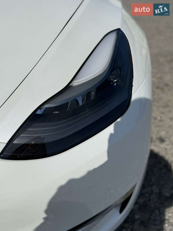 Внедорожник / Кроссовер Tesla Model Y 2022 в Бердичеве