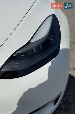 Внедорожник / Кроссовер Tesla Model Y 2022 в 