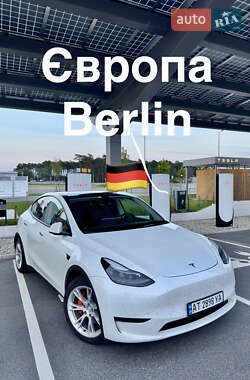 Внедорожник / Кроссовер Tesla Model Y 2022 в Львове