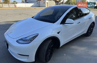 Tesla Model Y 2021