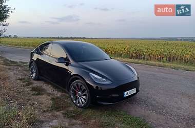 Внедорожник / Кроссовер Tesla Model Y 2021 в Днепре