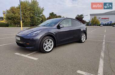 Позашляховик / Кросовер Tesla Model Y 2024 в 