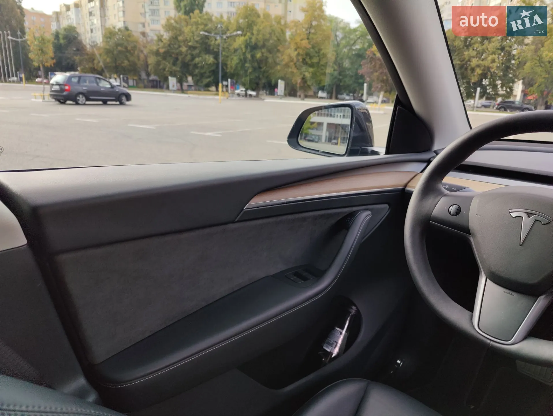 2024 Tesla Model Y - мініатюра 25