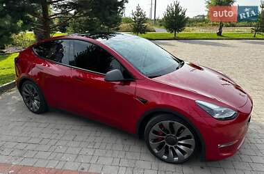 Позашляховик / Кросовер Tesla Model Y 2021 в 