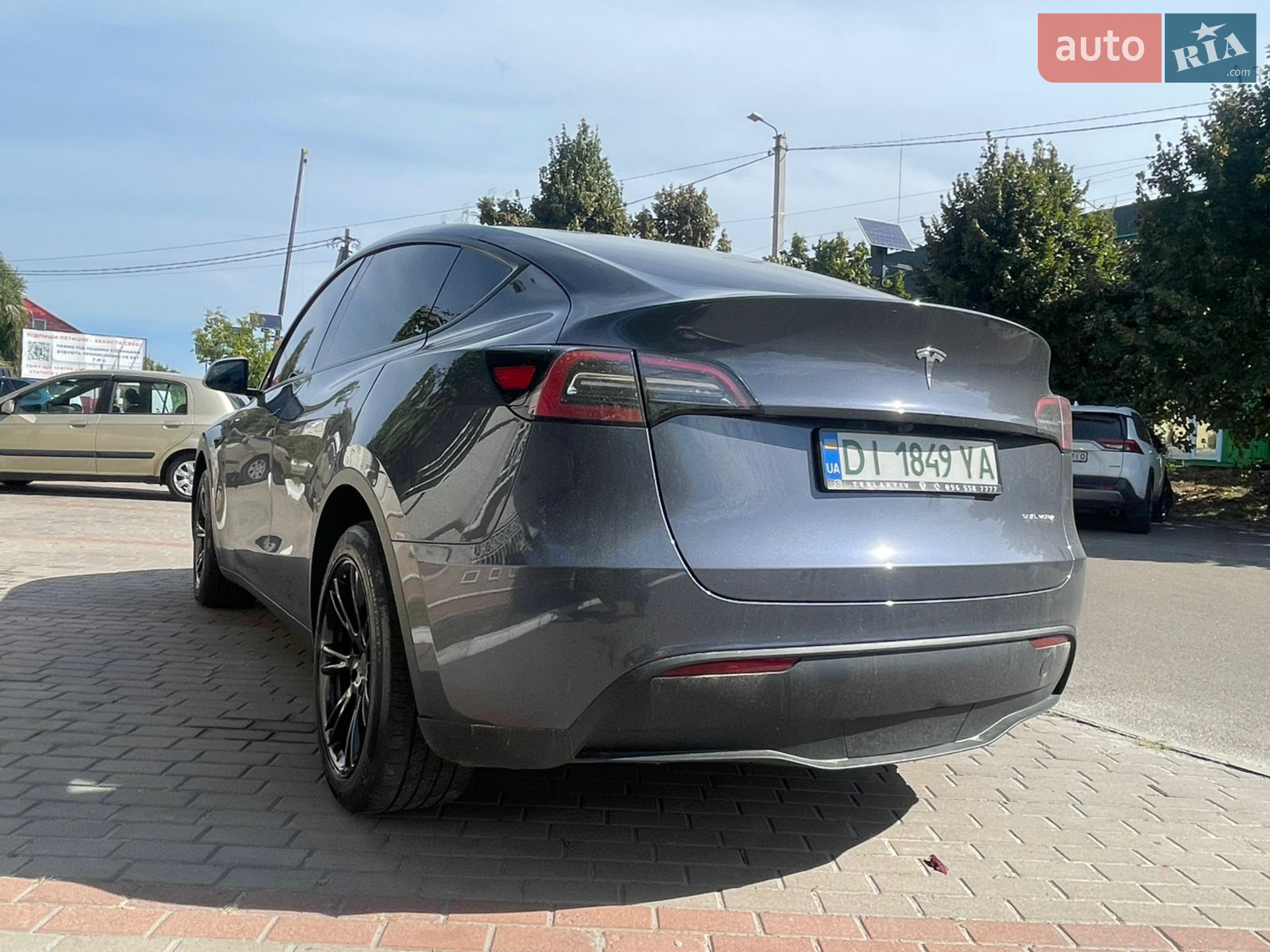 2023 Tesla Model Y - мініатюра 4