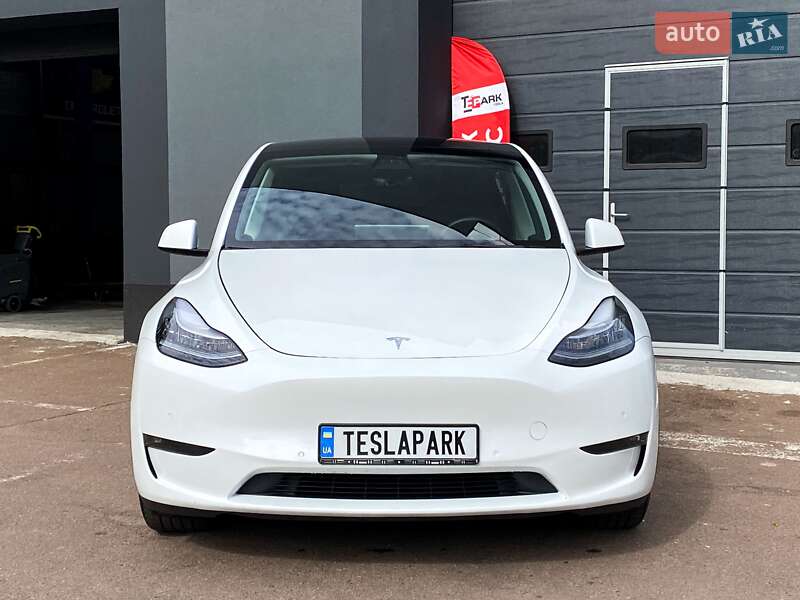Позашляховик / Кросовер Tesla Model Y 2021 в Києві