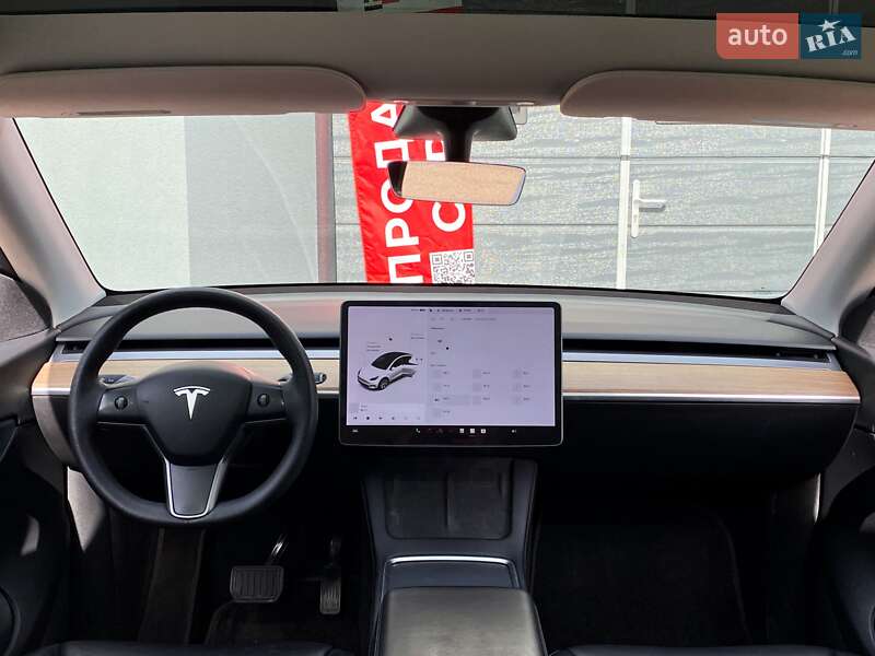 Позашляховик / Кросовер Tesla Model Y 2021 в Києві
