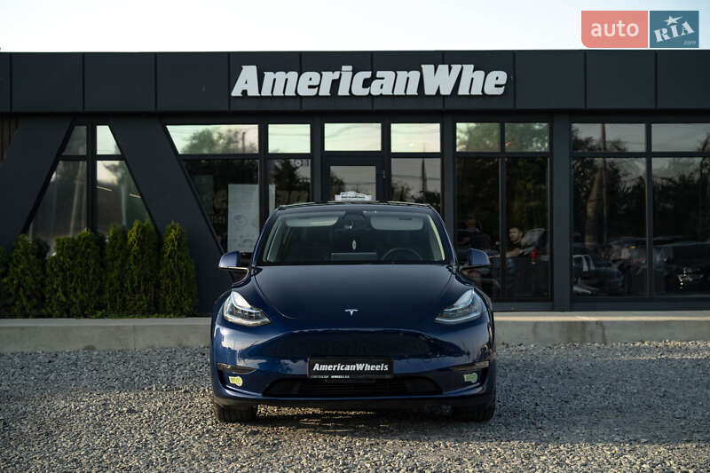 Внедорожник / Кроссовер Tesla Model Y 2023 в Черновцах