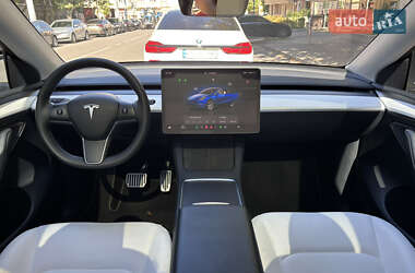 Внедорожник / Кроссовер Tesla Model Y 2023 в 