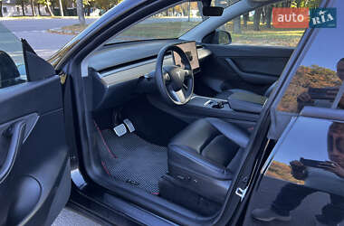 Внедорожник / Кроссовер Tesla Model Y 2022 в 