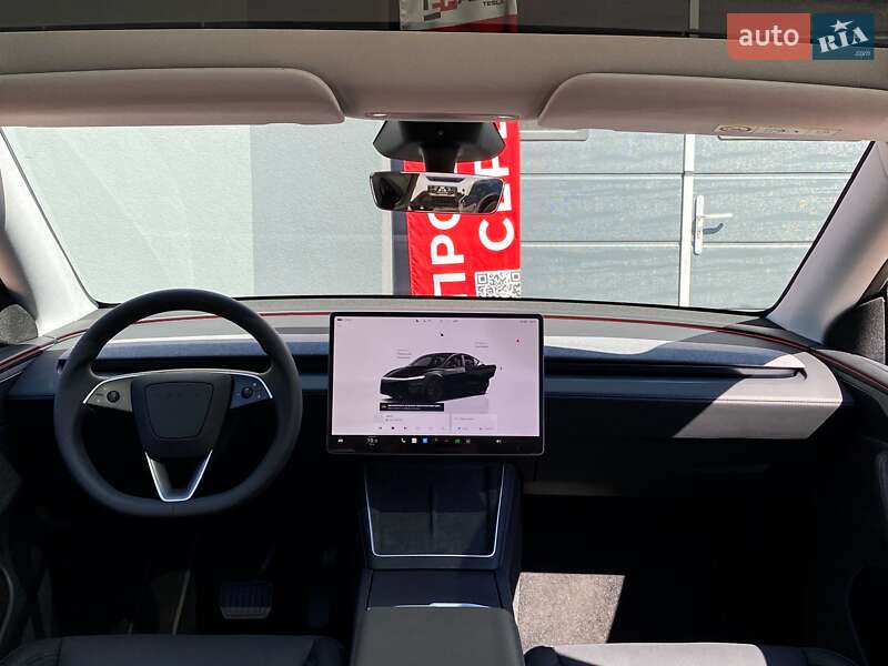 Внедорожник / Кроссовер Tesla Model Y 2025 в Киеве