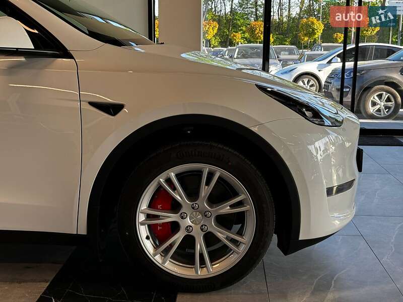 Позашляховик / Кросовер Tesla Model Y 2021 в Львові фото 5 Позашляховик / Кросовер Tesla Model Y 2021 в Львові
