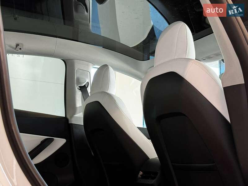 Позашляховик / Кросовер Tesla Model Y 2021 в Львові фото 22 Позашляховик / Кросовер Tesla Model Y 2021 в Львові