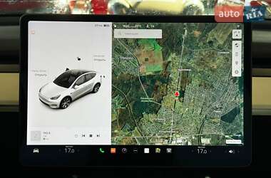 Позашляховик / Кросовер Tesla Model Y 2021 в 