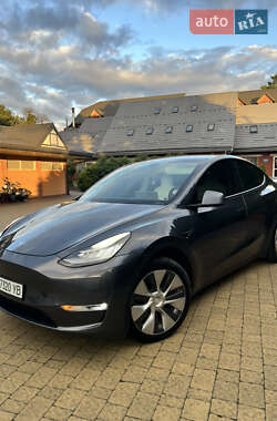 Tesla Model Y 2020