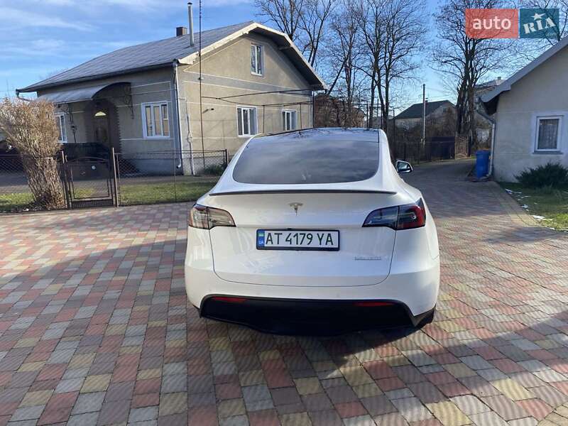Внедорожник / Кроссовер Tesla Model Y 2020 в Тысменице