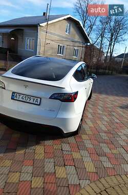 Позашляховик / Кросовер Tesla Model Y 2020 в 