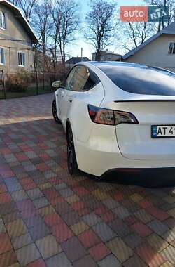 Позашляховик / Кросовер Tesla Model Y 2020 в 