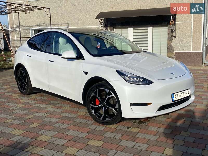 Позашляховик / Кросовер Tesla Model Y 2020 в 