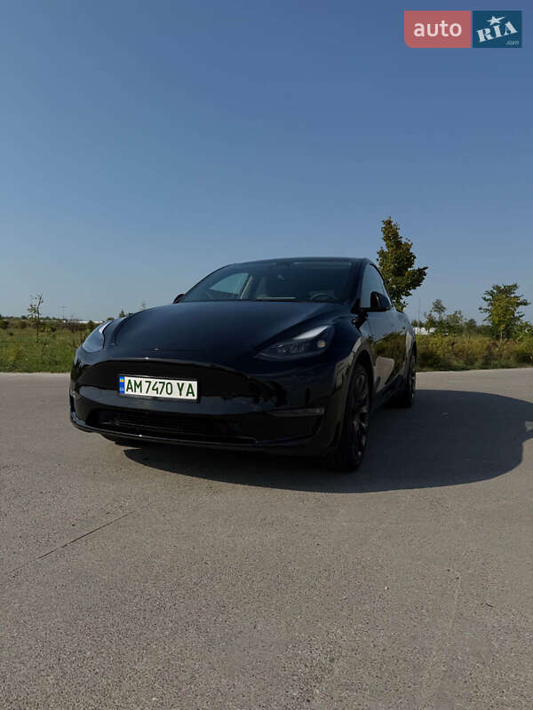 Внедорожник / Кроссовер Tesla Model Y 2023 в Коростене