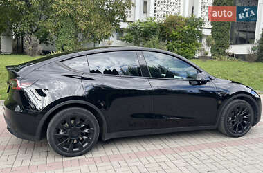 Позашляховик / Кросовер Tesla Model Y 2022 в 