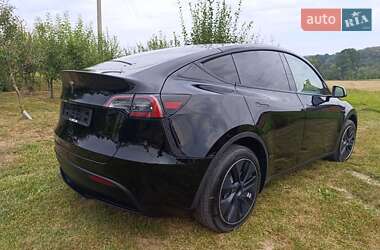 Внедорожник / Кроссовер Tesla Model Y 2024 в 