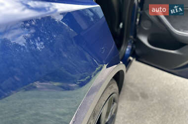 Внедорожник / Кроссовер Tesla Model Y 2021 в 