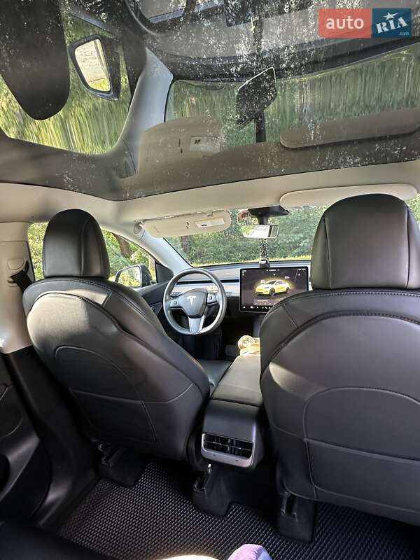 Внедорожник / Кроссовер Tesla Model Y 2022 в Ивано-Франковске фото 6 Внедорожник / Кроссовер Tesla Model Y 2022 в Ивано-Франковске