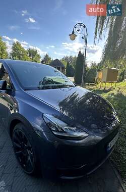 Внедорожник / Кроссовер Tesla Model Y 2022 в Ивано-Франковске