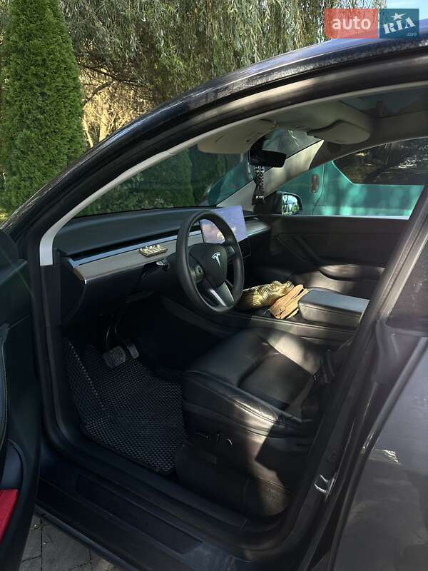 Внедорожник / Кроссовер Tesla Model Y 2022 в Ивано-Франковске фото 28 Внедорожник / Кроссовер Tesla Model Y 2022 в Ивано-Франковске
