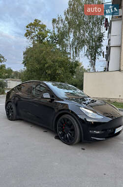 Tesla Model Y 2022