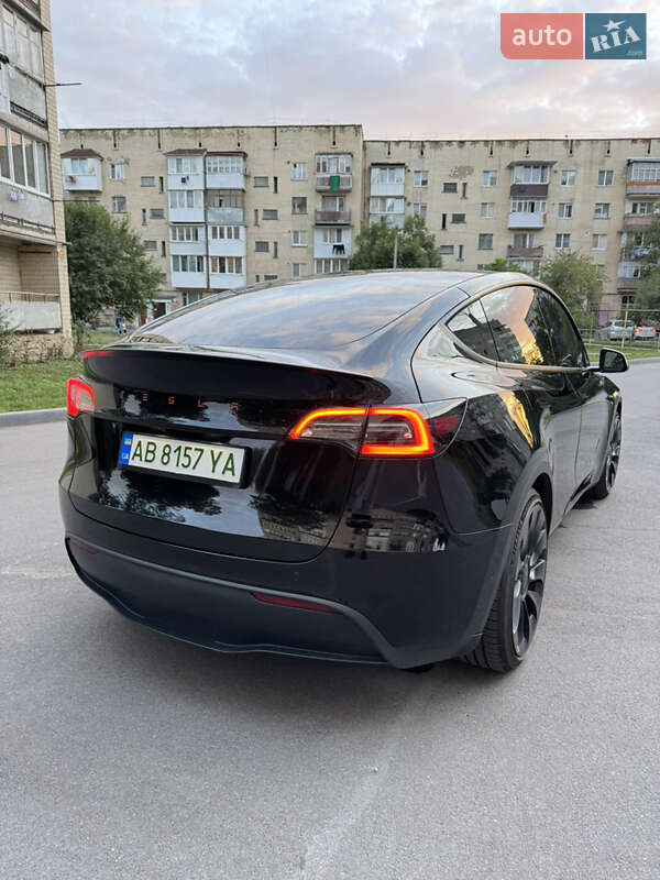 Внедорожник / Кроссовер Tesla Model Y 2022 в Могилев-Подольске