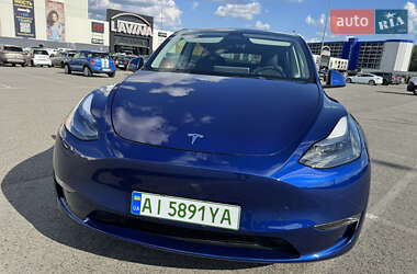 Внедорожник / Кроссовер Tesla Model Y 2023 в 