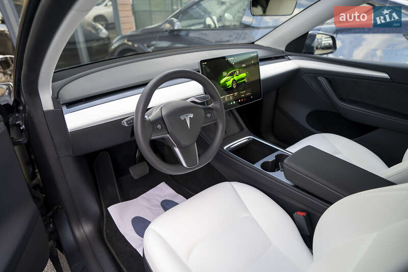 Внедорожник / Кроссовер Tesla Model Y 2023 в Киеве фото 15 Внедорожник / Кроссовер Tesla Model Y 2023 в Киеве