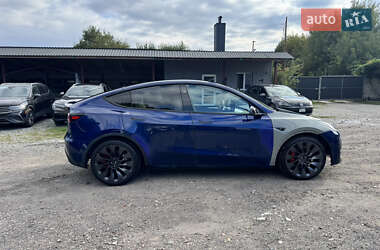Внедорожник / Кроссовер Tesla Model Y 2023 в 
