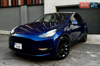 Tesla Model Y 2020