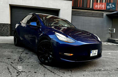 Внедорожник / Кроссовер Tesla Model Y 2020 в 
