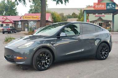 Позашляховик / Кросовер Tesla Model Y 2022 в 